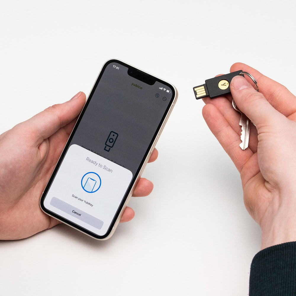 Security Key NFC by Yubico